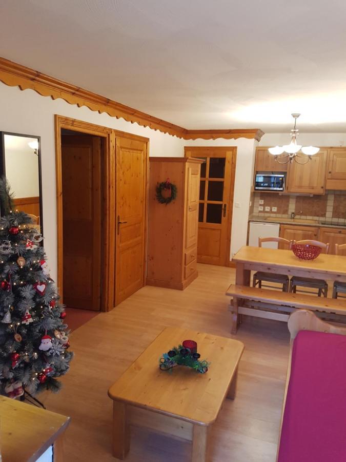 Appartement Le Pic Blanc Oz Luaran gambar